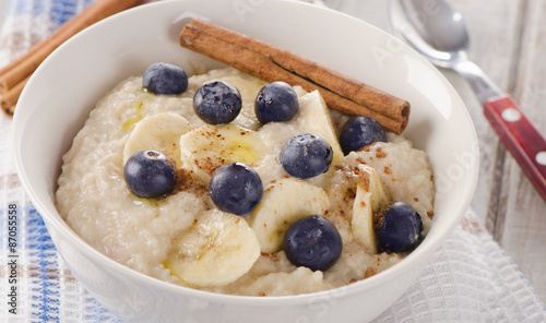 Oatmeal with fresh blueberries for Healthy Breakfast.