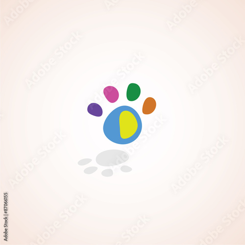 pet paw icon vector