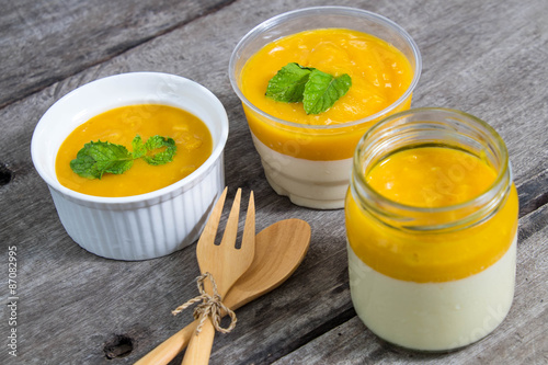 Mango Panna Cotta