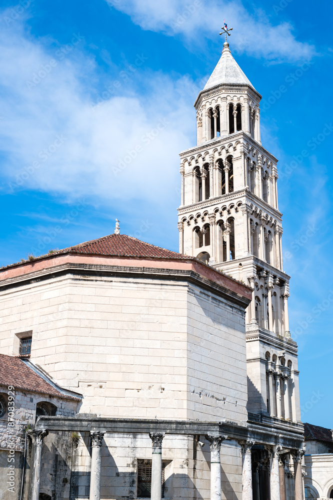 Obraz premium The tower of old church in Split, Croatia.