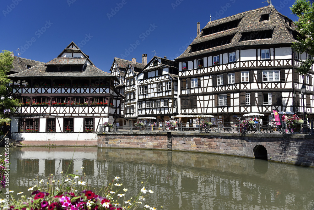 Naklejka premium Strasbourg, la Petite France et maison du Tanneur