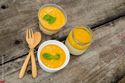 Mango Panna Cotta
