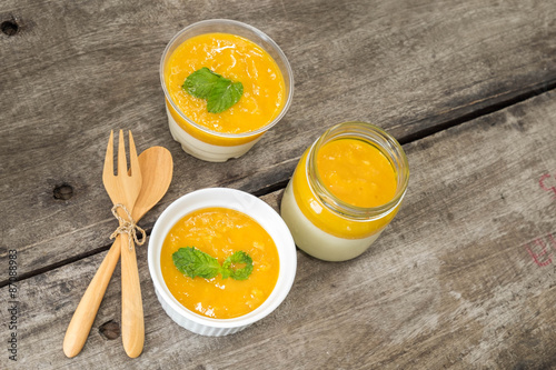 Mango Panna Cotta