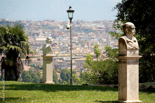 Gianicolo's Bust sculpture (Rome) photo