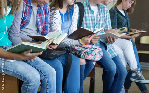 teens reading books