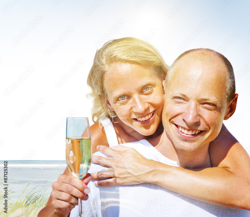 Honeymoon Couple Summer Beach Dating Concept Honeymoon Couple Summer Beach Dating Concept