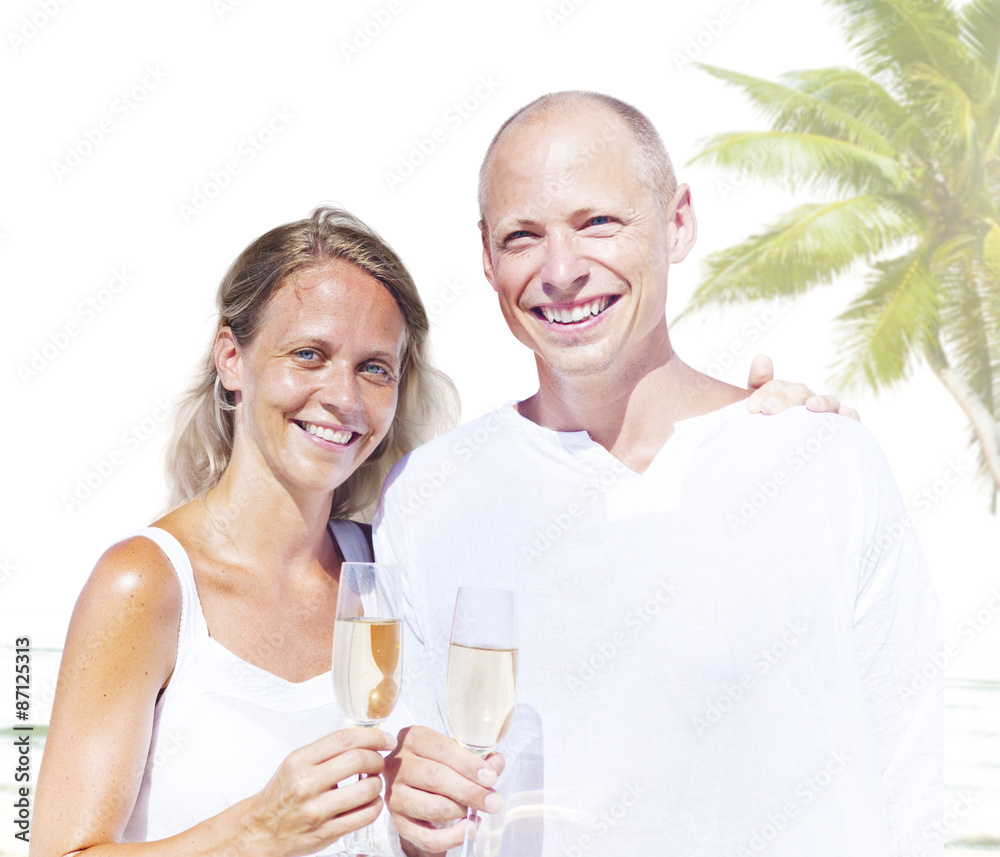 Honeymoon Couple Summer Beach Dating Concept Honeymoon Couple Summer Beach Dating Concept