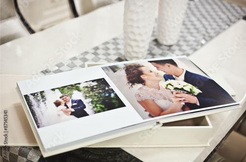 White classic wedding book and album