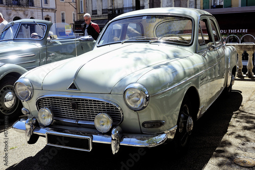 old car dating from 1956 © Gilles Paire