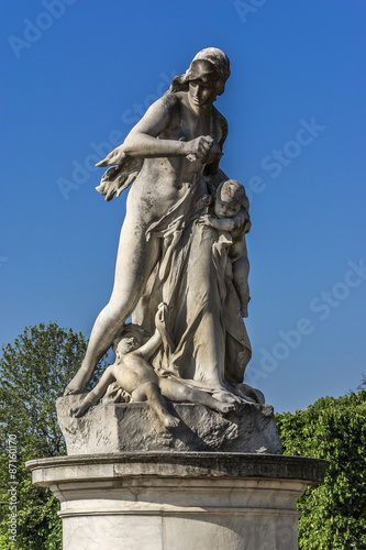 Ancient sculpture in Tuileries garden (Tuileries garden, 1564).