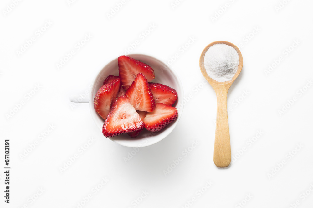 Strawberries and baking soda Strawberries and baking soda