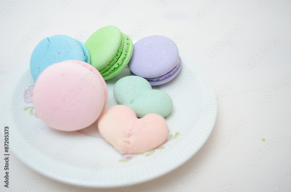 Fototapeta premium Tasty colorful macaroon