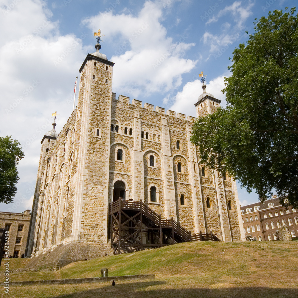 Fototapeta premium The White Tower, Tower of London. Wide angle view of The White Tower, the central keep within the Tower of London.