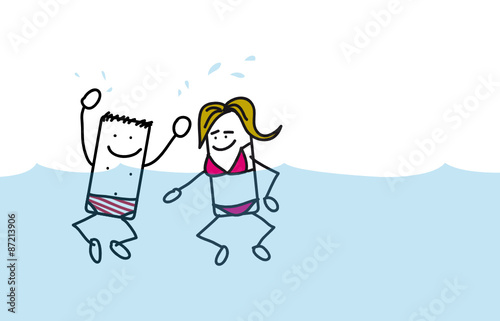 Couple en train de se baigner à la piscine