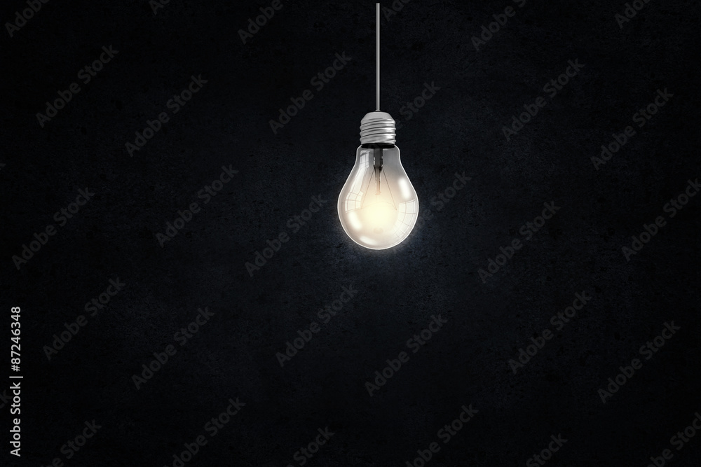 Hanging light bulb - obrazy, fototapety, plakaty 