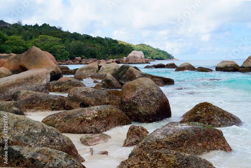 Sandstrand im Paradies im indischen Ozean