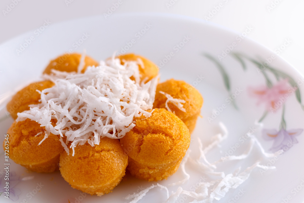 Toddy Palm Cake (Kanom Tarn) Toddy Palm Cake (Kanom Tarn)