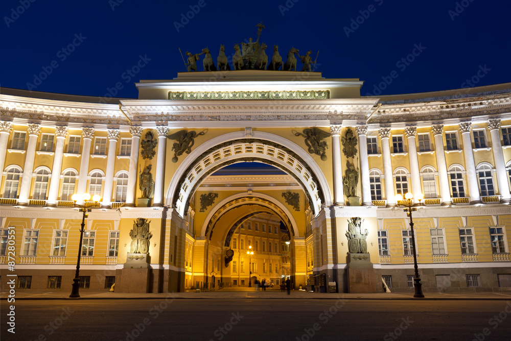 View of St. Petersburg. Building of the General Staff in night