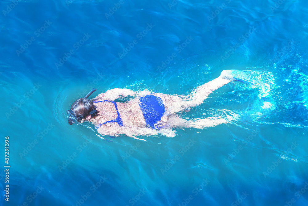 diver women snorkeling