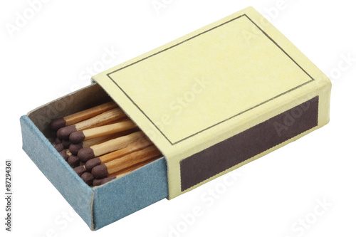 Matchbox with clipping path