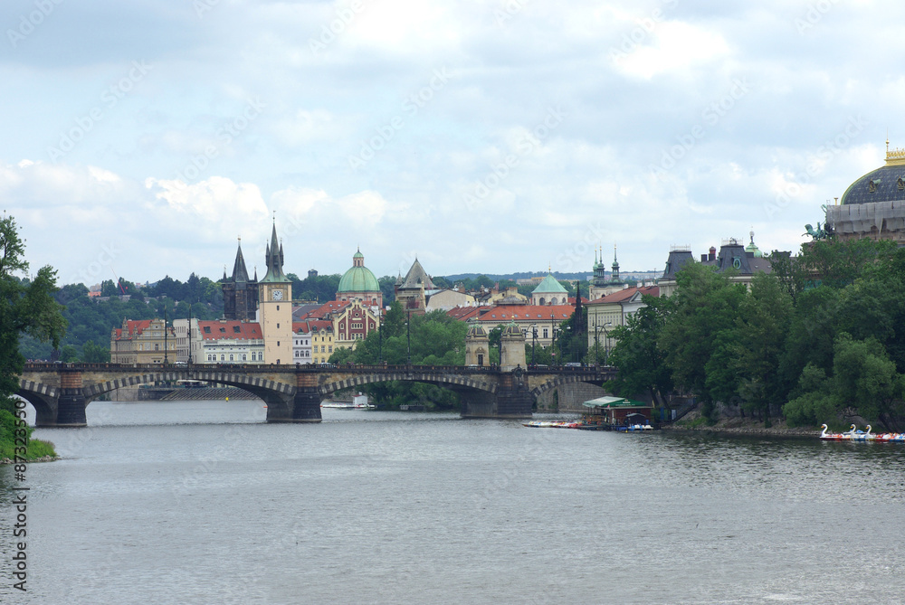 Fototapeta premium Charles Bridge and Prague Castle