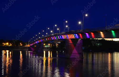 Bridge at night 