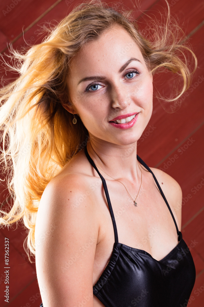 Naklejka premium Sexy Blondie Posing