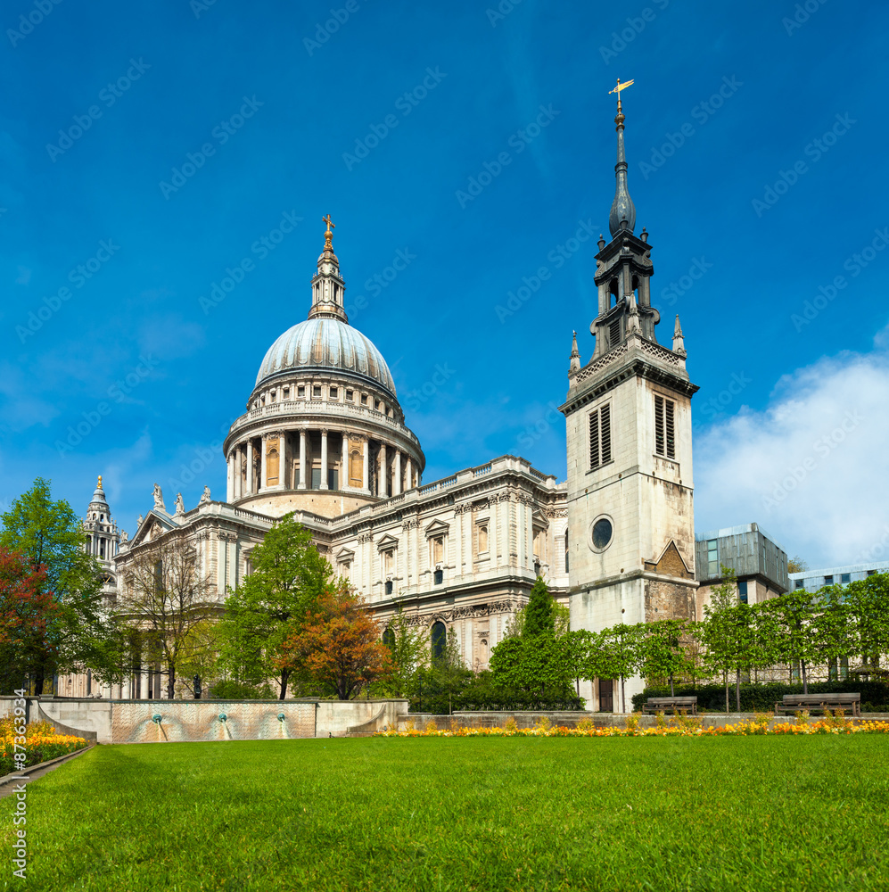 London, St. Paul's Cathedral in Spring