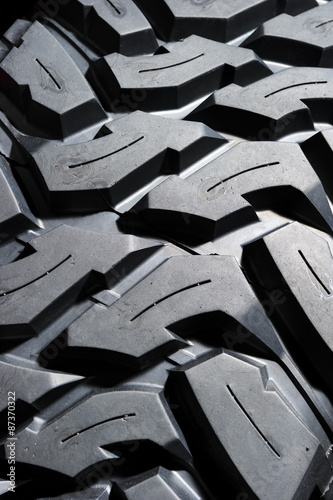 Tire protector pattern of heavy industry construction machinery vehicle 