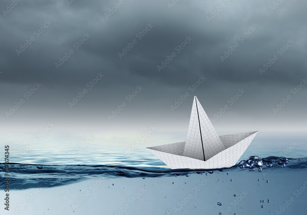 Obraz premium Paper ship