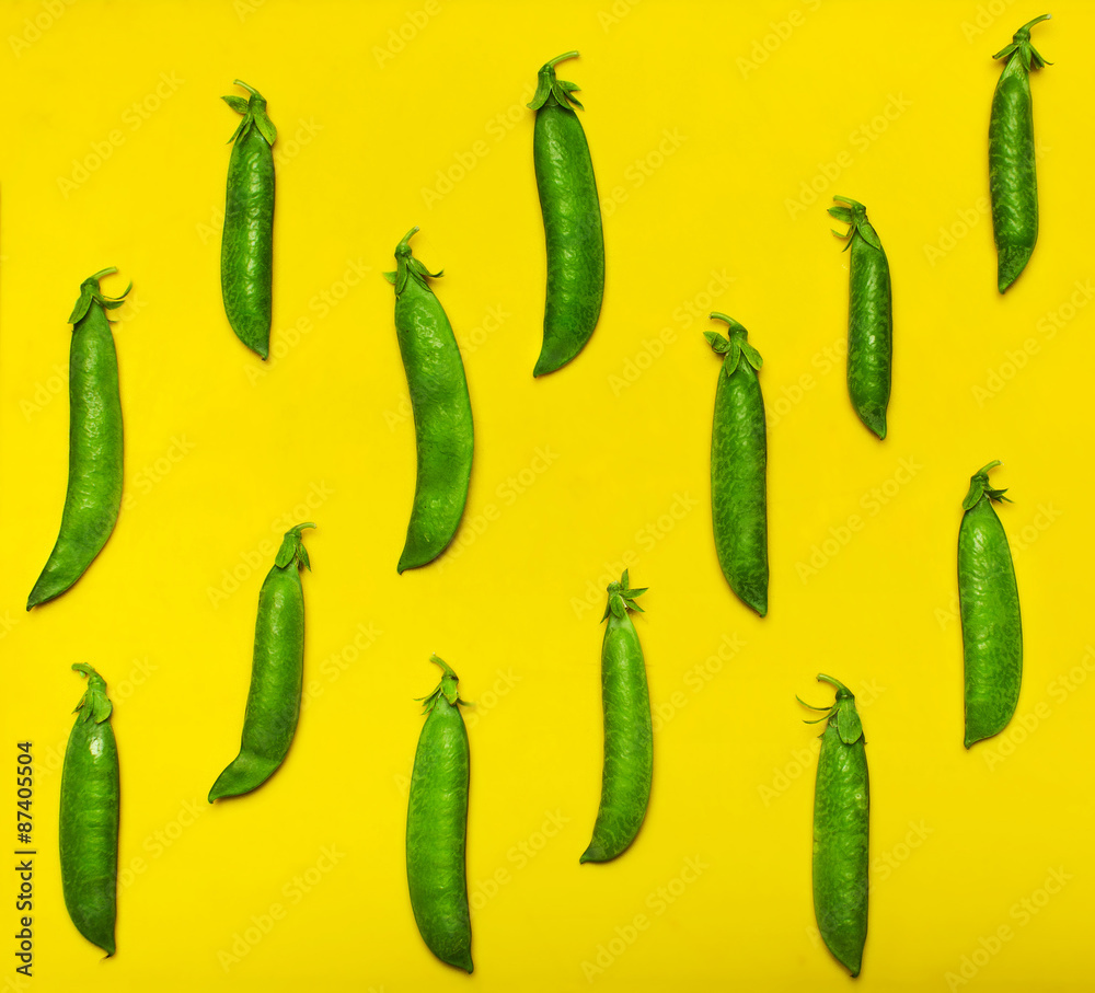 Closed pea pods. Closed pea pods.