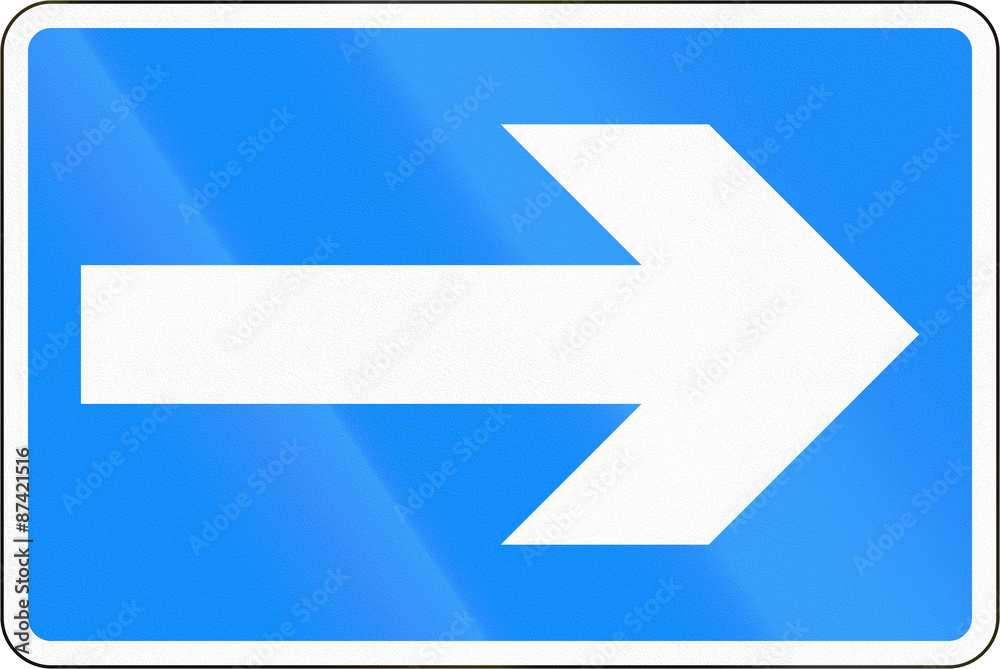 Bangladeshi traffic sign - Einbahnstrasse/One-way road, pointing to the right Bangladeshi traffic sign - Einbahnstrasse/One-way road, pointing to the right