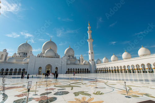 Dubai - JANUARY 9, 2015: Sheikh Zayed mosque on January 9 in UAE