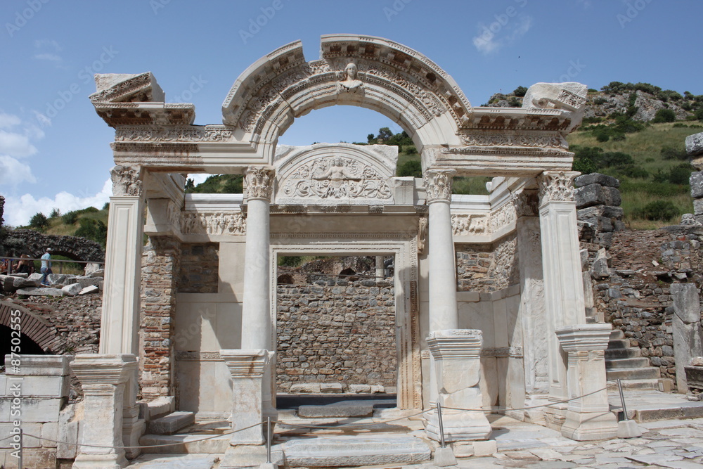 Ephesos Hadrianstempel