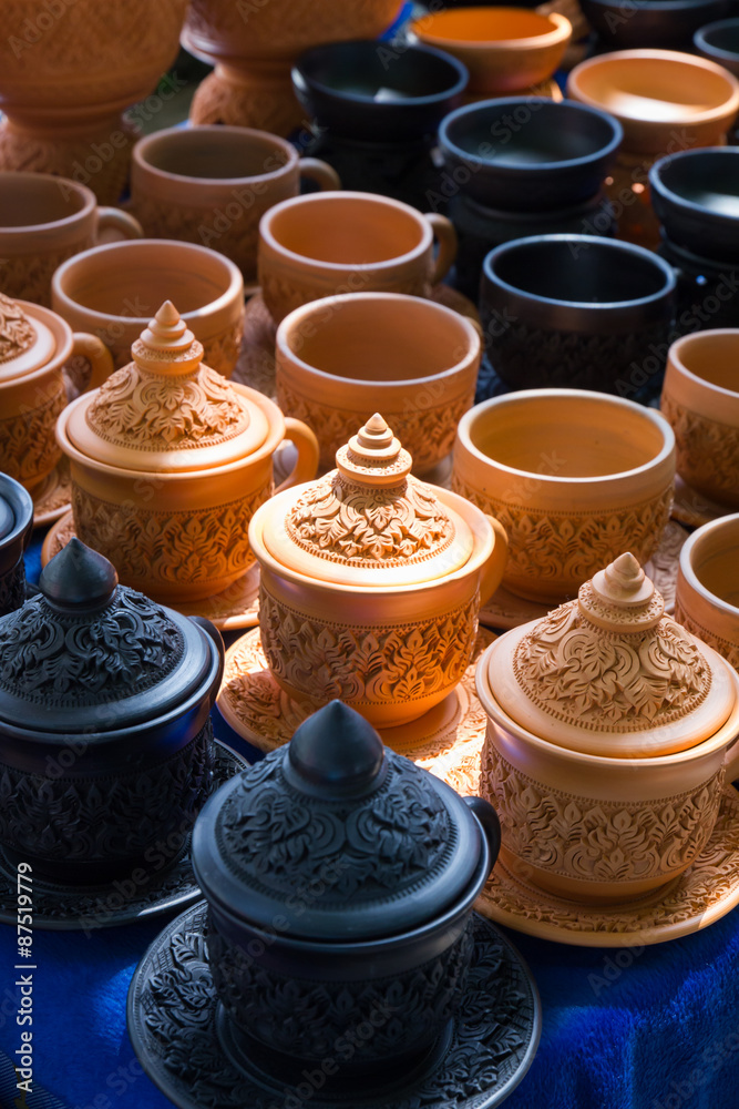 sunlight on Thai pot 