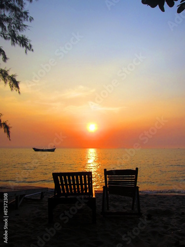 Coucher de soleil cambodgien © choupi33