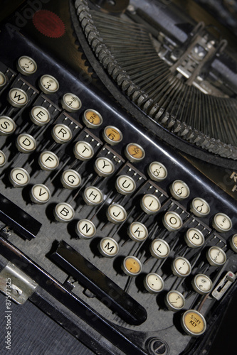 The old manual typewriter
