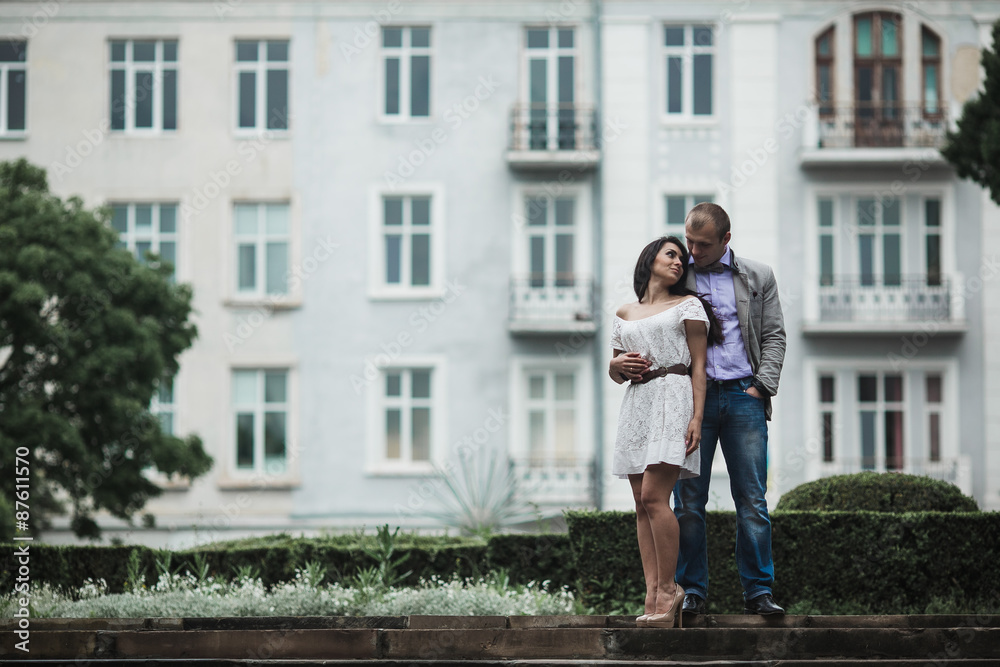 Obraz premium Young couple having a great time