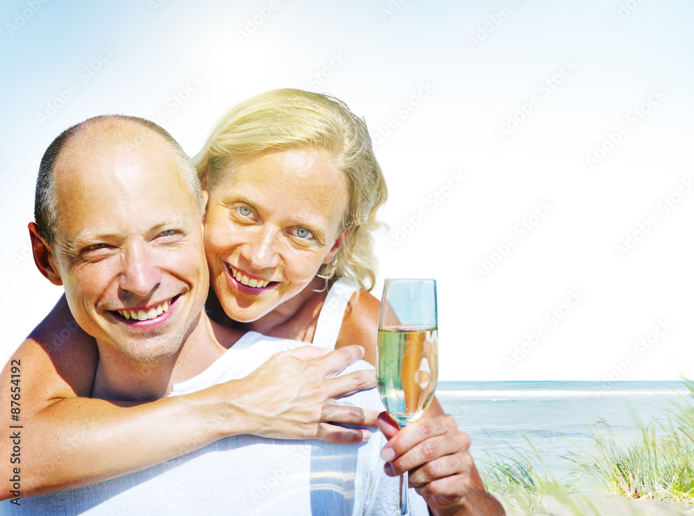 Honeymoon Couple Summer Beach Dating Concept Honeymoon Couple Summer Beach Dating Concept