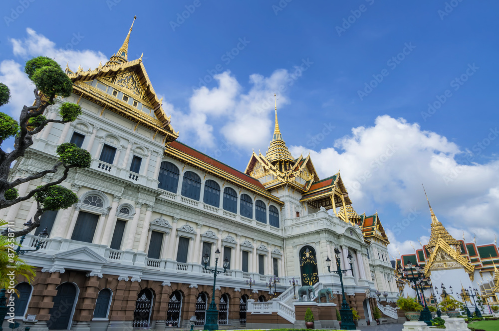 Royal grand palace in Bangkok with blue sky. Royal grand palace in Bangkok with blue sky.