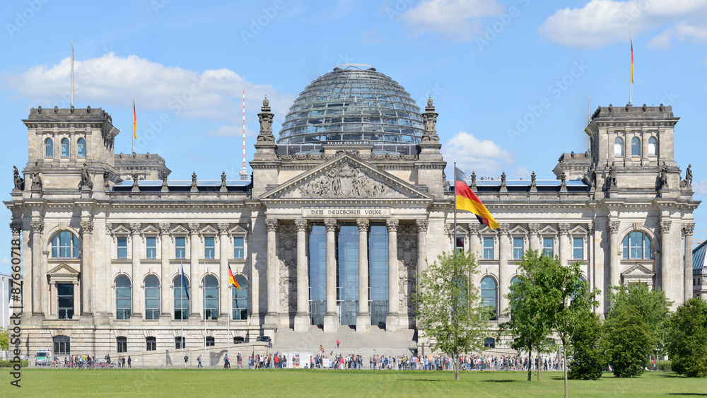 Naklejka premium Reichstag -Stitched Panorama