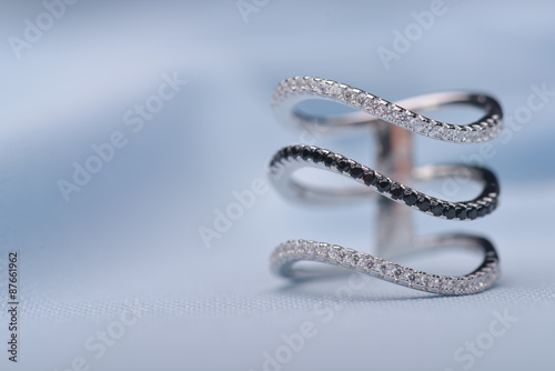 Exquisite silver ring