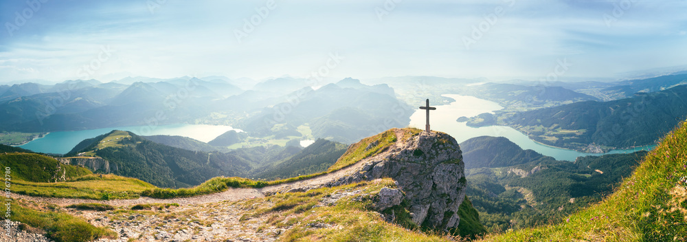 Fototapeta premium Wschód słońca nad Schafberg, Salzkammergut