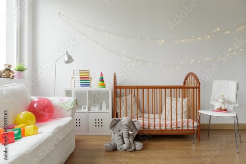 Newborn room interior photo