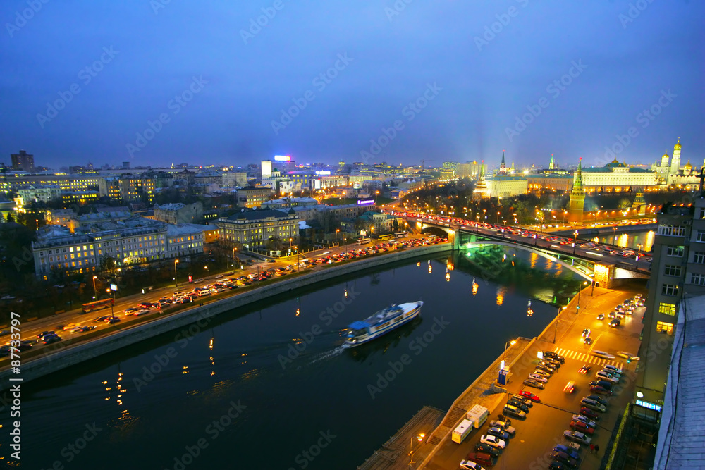 Fototapeta premium Moscow at night. view of the Kremlin