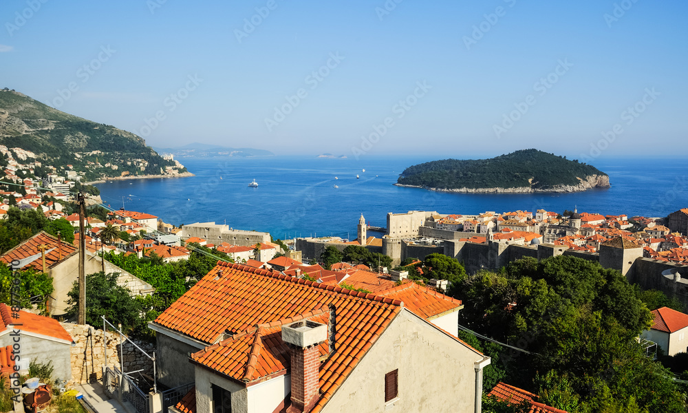 Dubrovnik mit Altstadt und Hafenbucht