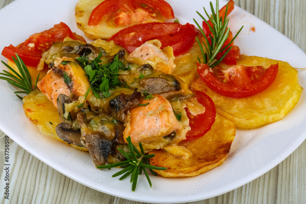 Roasted salmon with potato and tomato Roasted salmon with potato and tomato
