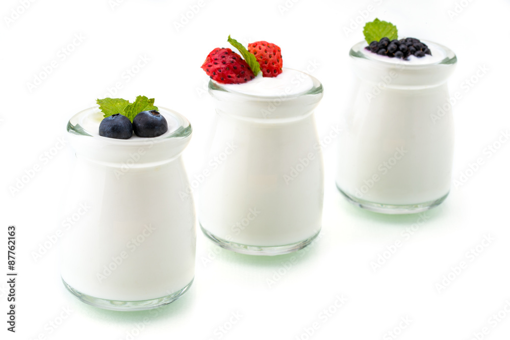 healthy breakfast with yogurt and berry, dieting, freshness healthy breakfast with yogurt and berry, dieting, freshness