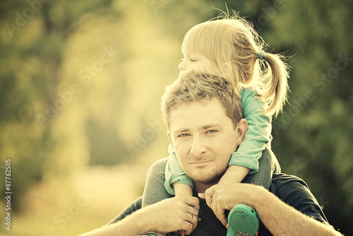 Obraz na płótnie Father and daughter. Vintage Style. w salonie