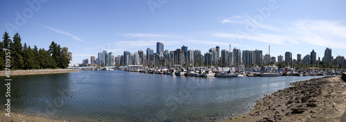 Blick aus dem Stanley Park auf Downtown Vancouver 